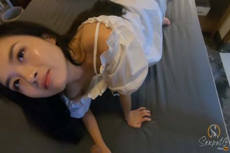 P站热点国人妹子【SexpatG】不好好留学当上了网红 露脸与白皮猪各种性爱自拍①